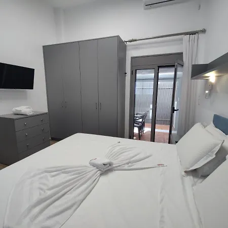 Apartment Mistral 1 Artemida (Attica)